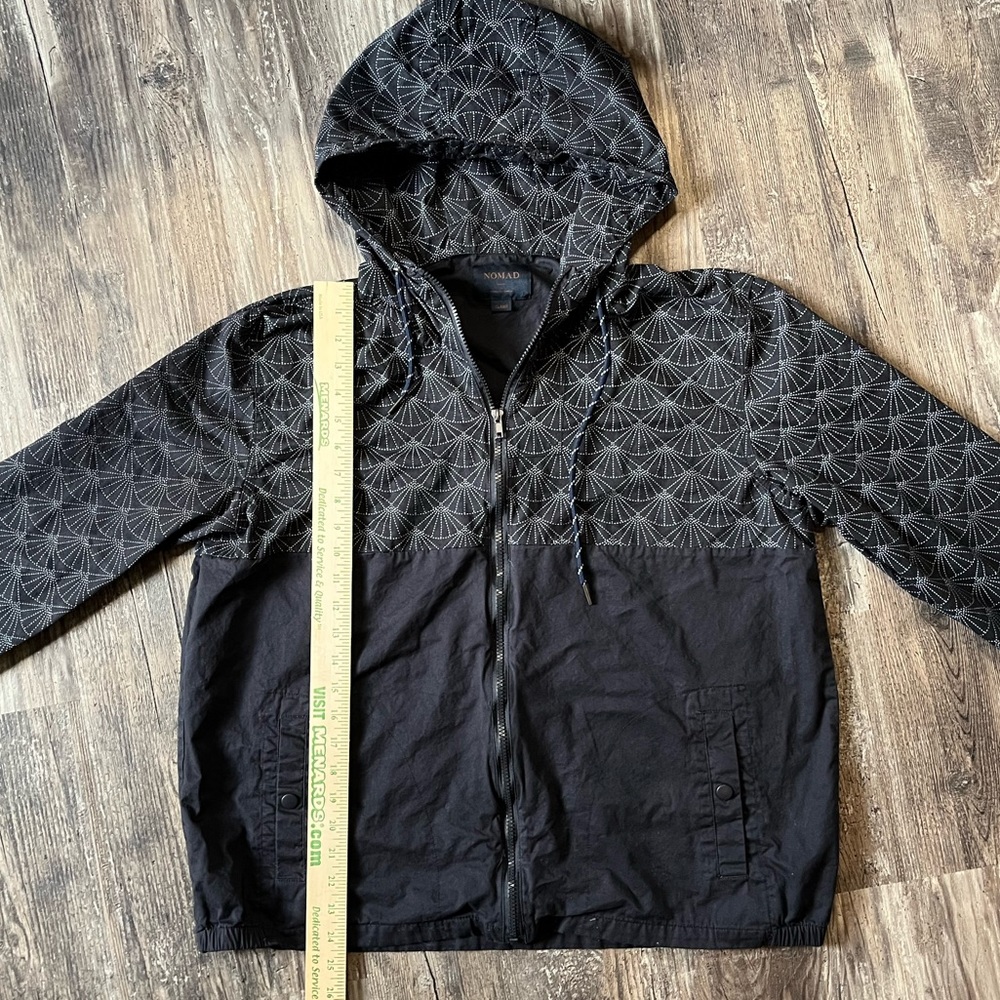 Nomad Navy and White Lightweight windbreaker Zip-up Spring Jacket Size XL - Picture 3 of 13